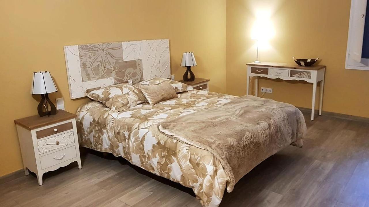 Cal Duran Bed & Breakfast Esparraguera Room photo